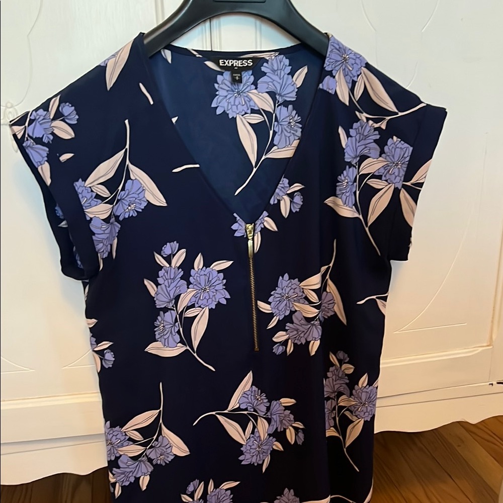 2/$7 Express Navy Floral Blouse